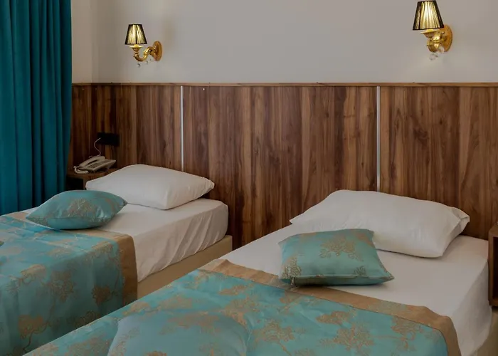 Elijah Hotel