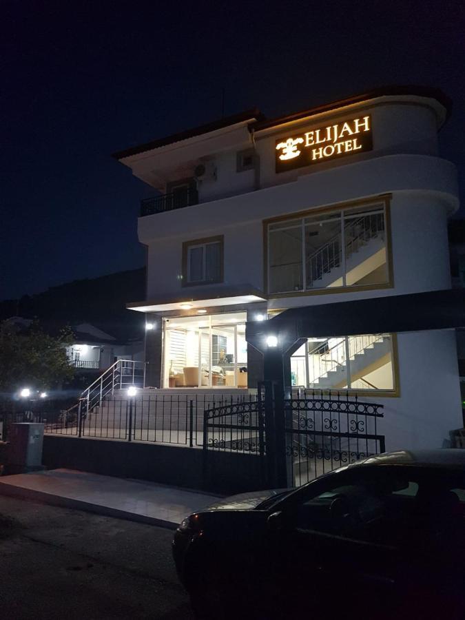 Elijah Hotel 3*